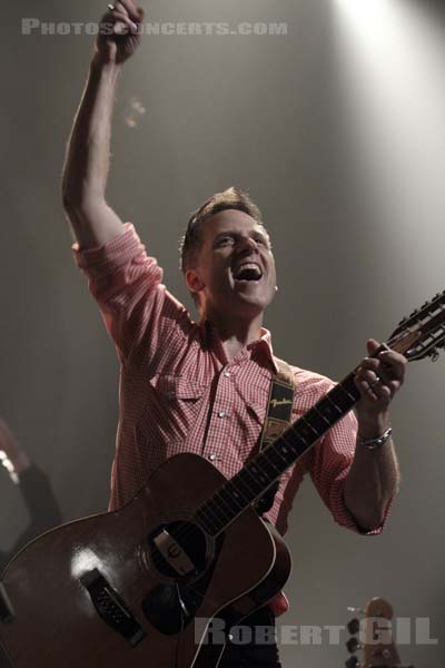 CALEXICO - 2015-04-26 - PARIS - Le Trianon - 